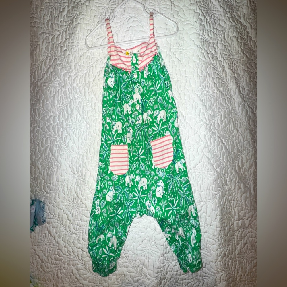 Baby Boden Size 9-12  month outfit.